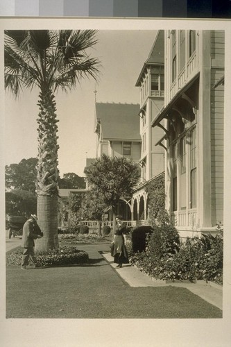[Unidentified photographer and model, grounds of Hotel Del Monte. Monterey.]