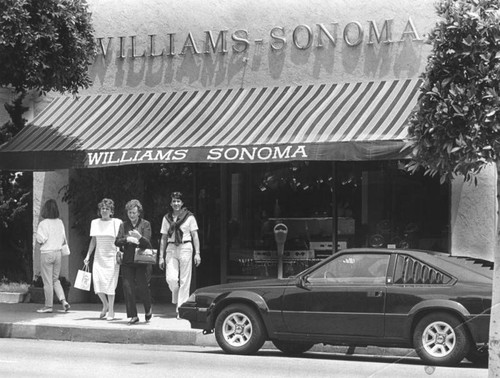 Williams Sonoma in Beverly Hills