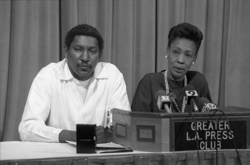 Maxine Waters and Willis Edwards speaking at a press conference, Los Angeles, 1987