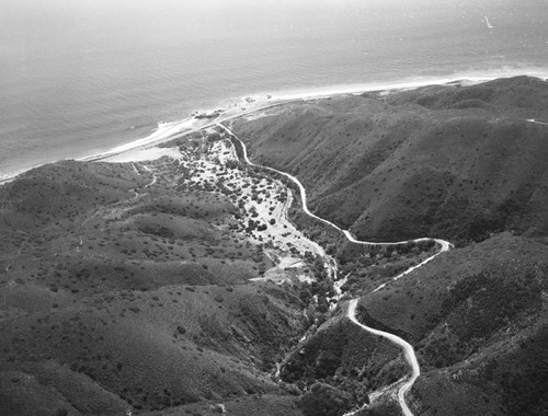 Leo Carrillo State Park, Pacific Coast Highway, looking south