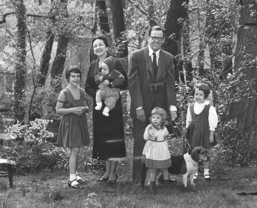 Poulson and wife with grandchildren