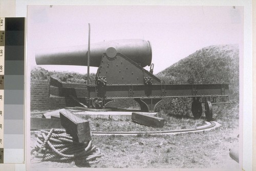 Harbor defense gun at Presidio