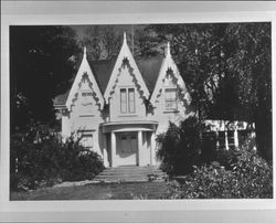 Travis family house, Forestville, California, about 1950
