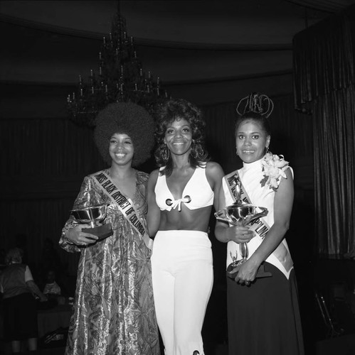 Miss Black America Beauty Pageant winners posing together, Atlantic City, 1972