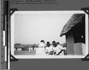 Sister Pedersen and people suffering from leprosy, Sikonge, Unyamwezi, Tanzania. 1933