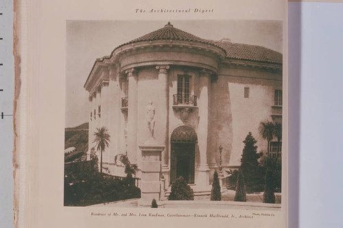 Villa de Leon, designed by Kenneth MacDonald Jr. and home of Leon and Clemence Kaufmann in Castellammare, as featured in a 1928 issue of the Architectural Digest