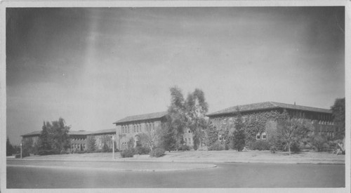 Old campus-Administration building-0015