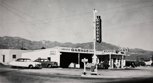 Bryant's Garage on East Ramsey Street in Banning, California