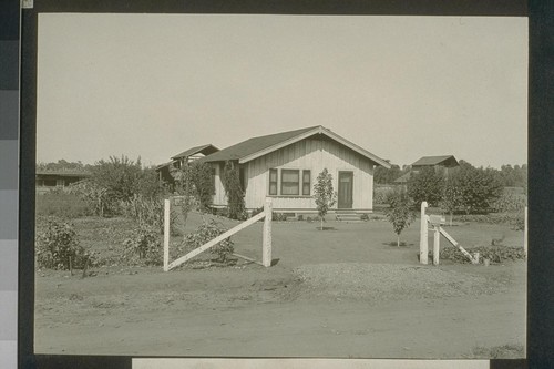 #218, Farm laborer's cottage and garden, Allotment W
