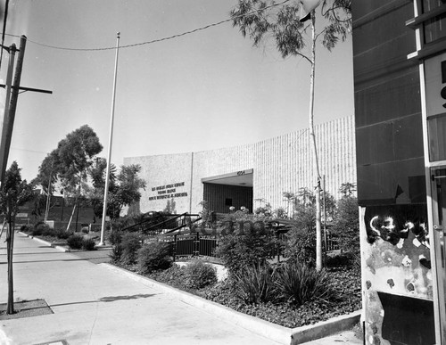 L.A. Public Library, Vernon Branch, Los Angeles, 1977