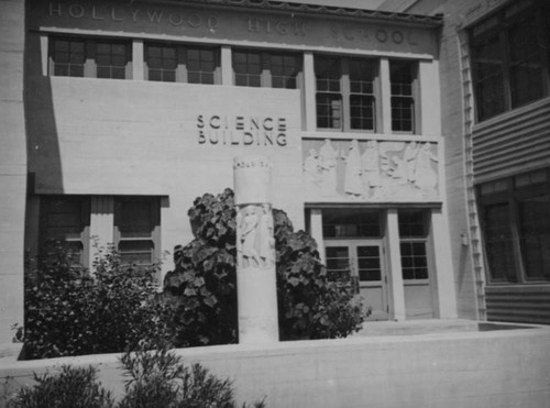 Hollywood High Science building