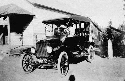 Early Automobile
