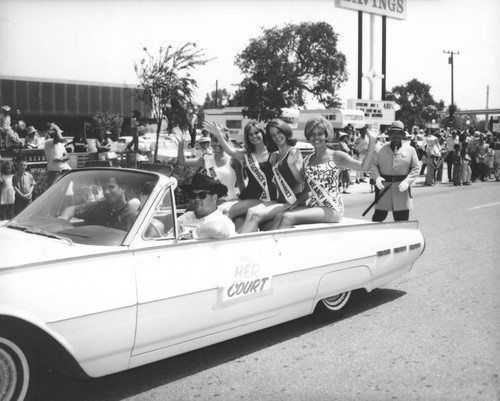 Miss Conejo Valley's court, Conejo Valley Days Parade 1965
