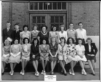 Stockton - Schools - Schneider Vocational: students, June 1945