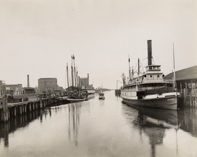Stockton - Harbors - 1890s: Looking west, steamer Dauntless docked
