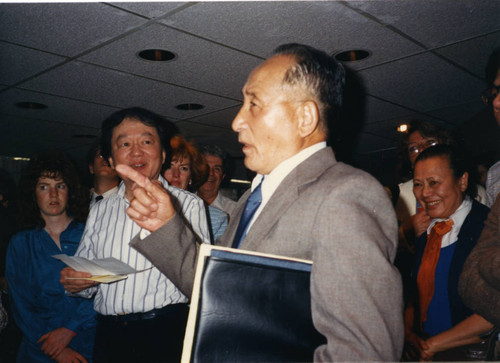 Harry Ueno speaking with William Hohri and Mine Okubo