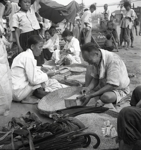 Selling rice in the market