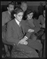 Defendant Phillip Shereshewfsky and sister Ida Morsch sit in courtroom, Los Angeles, 1935