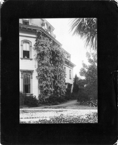 Photograph of Mills Hall at Mills College