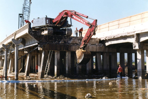 Repairing two south lanes on the Malibu Lagoon Bridge, 1995