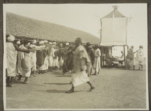 Funeral celebrations of the Badagas in Kalhatti. Dancer