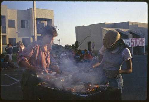 Thurgood Marshall College, Upper Apartments Barbeque, students