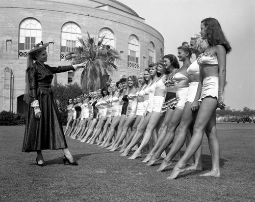 Posture instruction, school for beauty pageant contestants, Catalina Island, June 1948