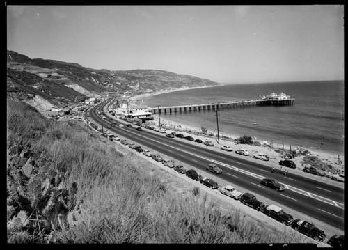 Malibu Sport Fishing Pier and Anchor Inn Cafe on Pacific Coast Highway