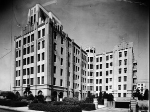 Admiral Apartments, 840 S. Serrano Ave., Los Angeles, 1936