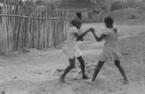 Girls practice boxing, San Basilio de Palenque, 1977