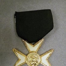 Knight of Malta breast jewel/pendant, Roy Rogers Collection