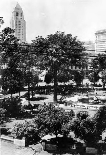 Los angeles Plaza with City Hall in the background. Photo is fromt the book Then and Now: 100 Landmarks Within 500 Miles of Los Angeles Civic Center, edited by Edgar Lloyd Hempton