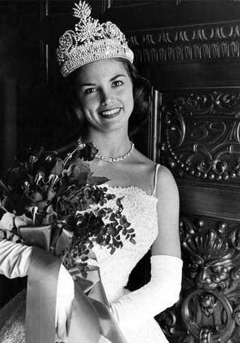 1961 Rose Queen