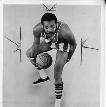 Jackie Jackson of the Harlem Globetrotters, who will appear in Memorial Auditorium vs. the Boston Shamrocks