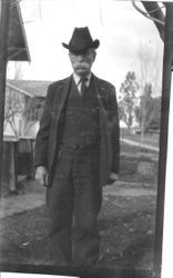 Robert Newton White, between 1914 and 1918