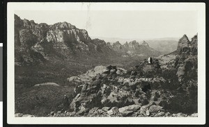 Rock formations in Oak Creek Canyon between Clarksdale and Flagstaff, Arizona