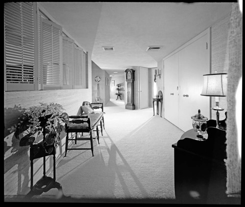 Pinkley, Virgil, residence. Interior