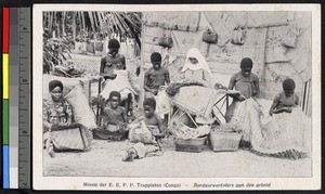 Young mission women weaving, Congo, ca.1920-1940