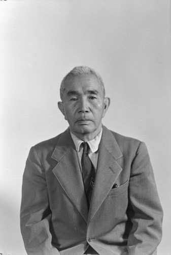 Fujiwara, Moichiro