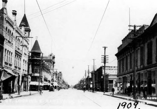Santa Ana, 4th St. in 1909