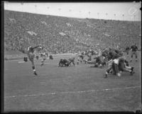 Football game between the USC Trojans and Notre Dame Fighting Irish at the Coliseum, Los Angeles, 1934