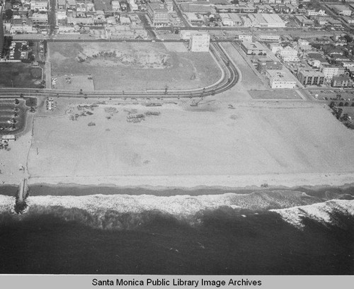View of the remains of the Pacific Ocean Park Pier looking east to Santa Monica, August 13, 1975, 2:30 PM
