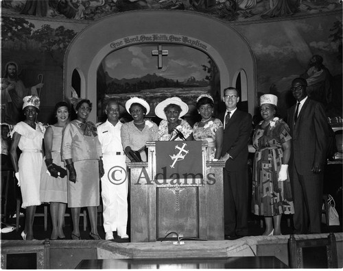 Bethune Women's Day guests and speakers posing together at Second Baptist Church, Los Angeles, 1962