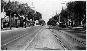 Survey of Santa Fe Railway grade crossings in City of Pasadena, Los Angeles County. Lake Avenue, 1928