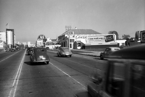Wilshire Boulevard from San Diego Way