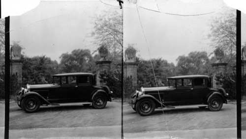Packard Car, Detroit, Model 733 - Five Passenger Coupe, Detroit, Mich. (Trim 3/5 bottom of front wheel, try to include all of car. 733 - 5 Pass Coupe, Color Scheme (D)