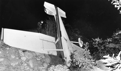 Plane down in San Gabriel River