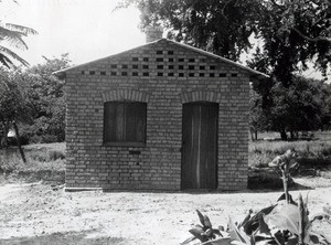 The Senanga hospital : the nurse's house, built in 1957