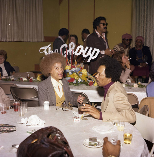 People Converse, Los Angeles, 1977