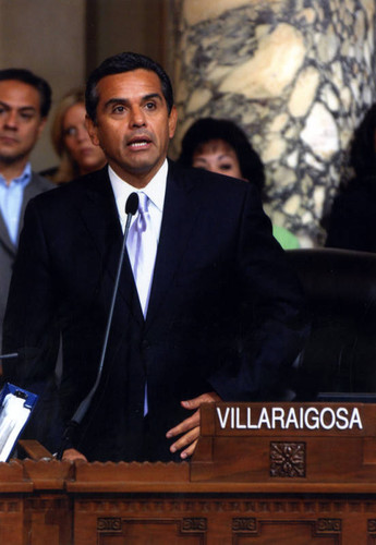 Antonio Villaraigosa, City Council meeting